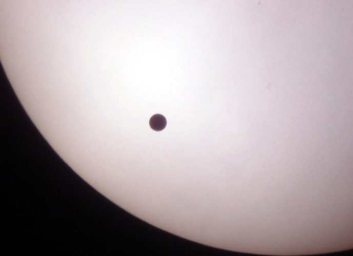 Venustransit 8. Juni 2004, 11:18 Uhr MESZ