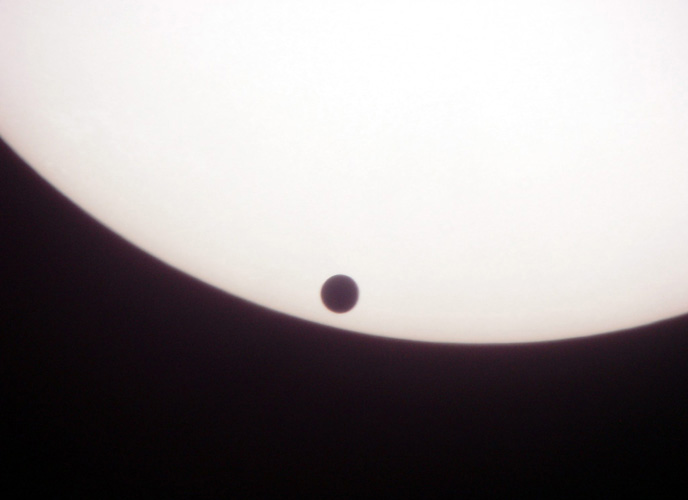 Venustransit 8. Juni 2004, 12:51 Uhr MESZ